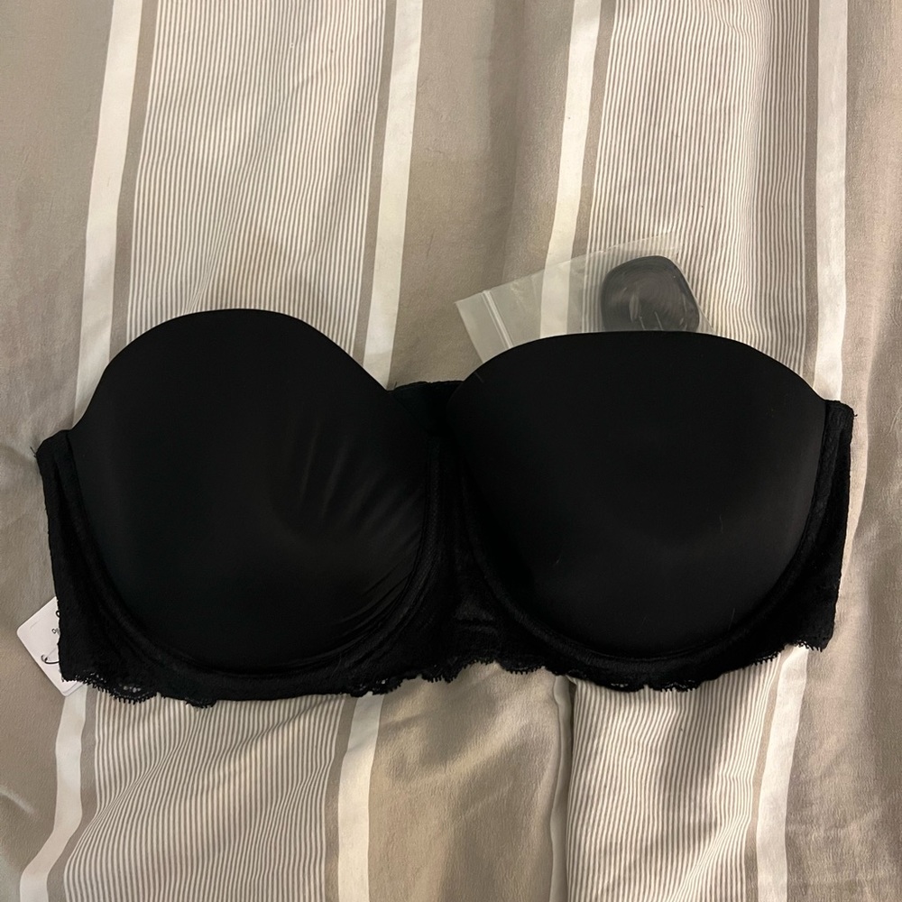 Calvin Klein Black Strapless Bra - Size 38C
